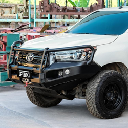 Loop Bar ELITE - Toyota Hilux Ute (6/2018-4/2020)