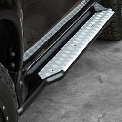 SIDE STEPS Racer - Mitsubishi Pajero Sport QE SUV (10/2015-11/2019)