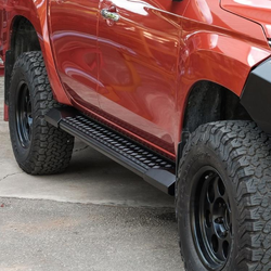 SIDE STEPS Roadrunner - Mitsubishi Triton MR Dual Cab Ute (11/2018-23)