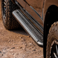 SIDE STEPS Roader - Isuzu D-Max Dual Cab Ute (11/2023 onward)