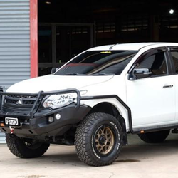 SIDE RAILS - Mitsubishi Triton MQ Dual Cab Ute (1/2015-10/2018)